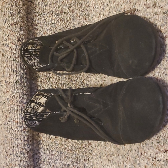 toms black lace up wedge heels - Picture 2 of 4